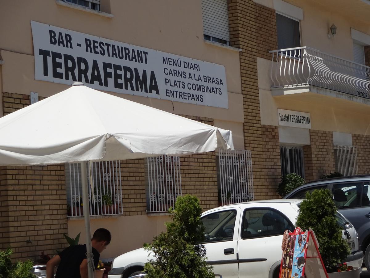 Hostal Terraferma Algerri エクステリア 写真